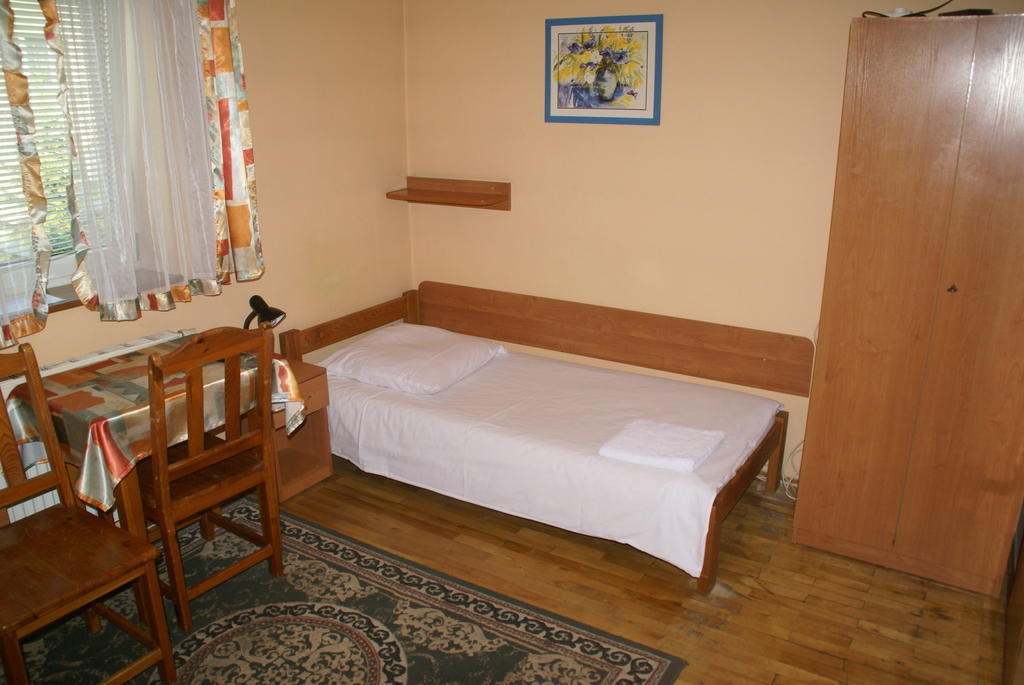 Hotel Prokocim Krakkó Szoba fotó